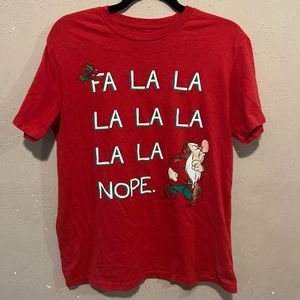 Disney Christmas shirt dwarf